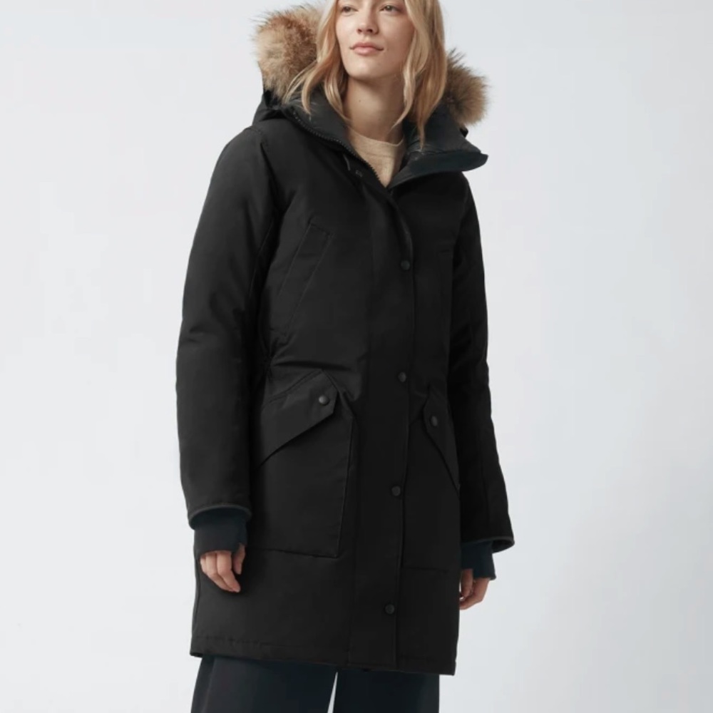 BRAND NWT CANADA GOOSE ELLESMERE PARKA - BORDEAUX